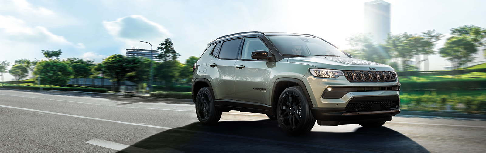 NOVO COMPASS 4XE HÍBRIDO PLUG-IN
